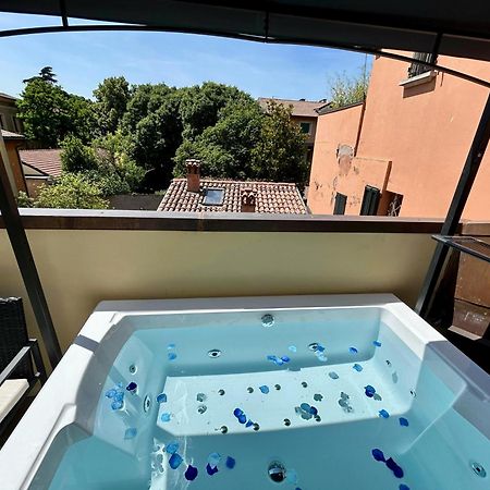 Frassinago Deluxe Suites-Bolognarooms Luaran gambar