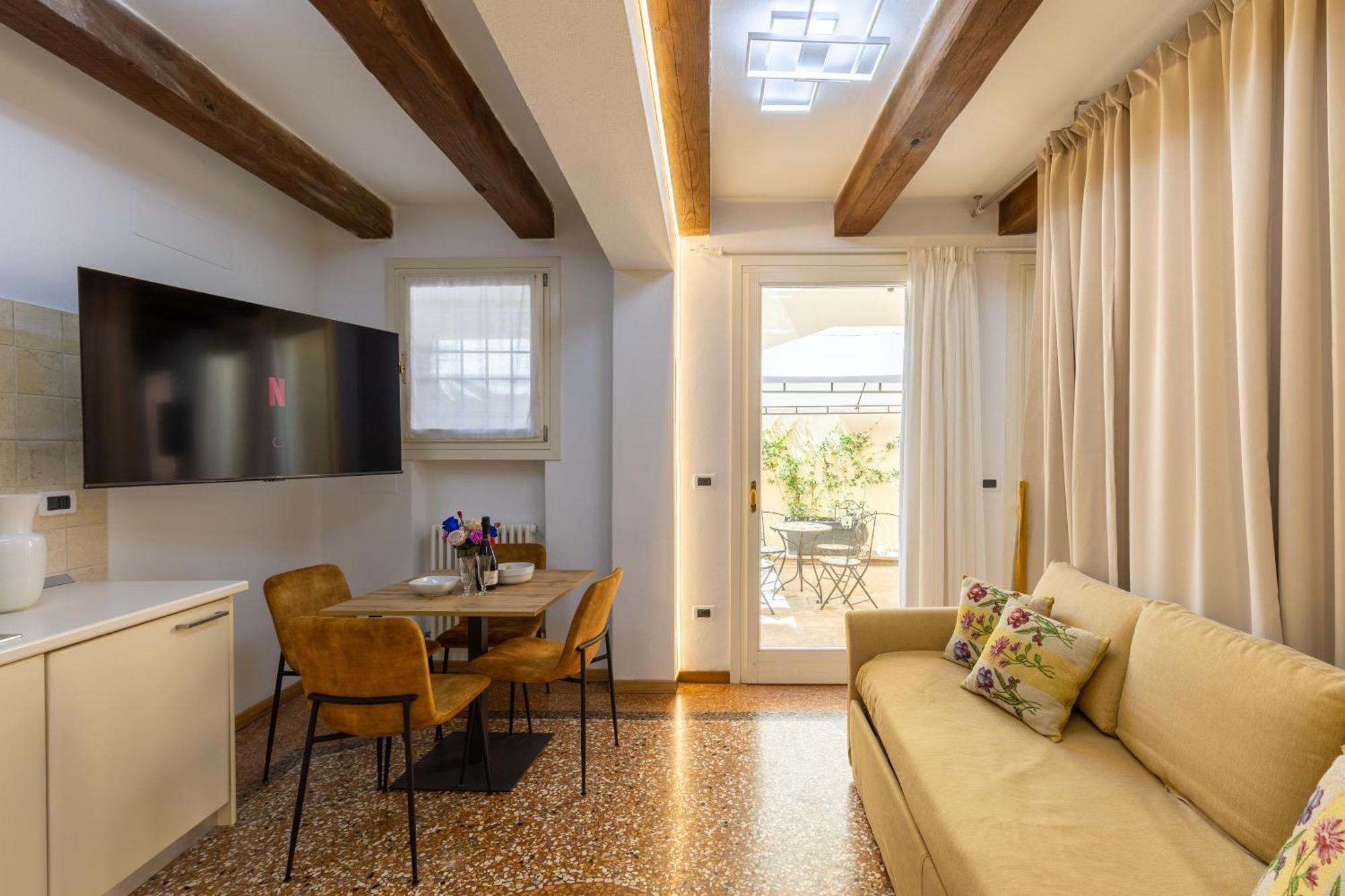Frassinago Deluxe Suites-Bolognarooms Luaran gambar
