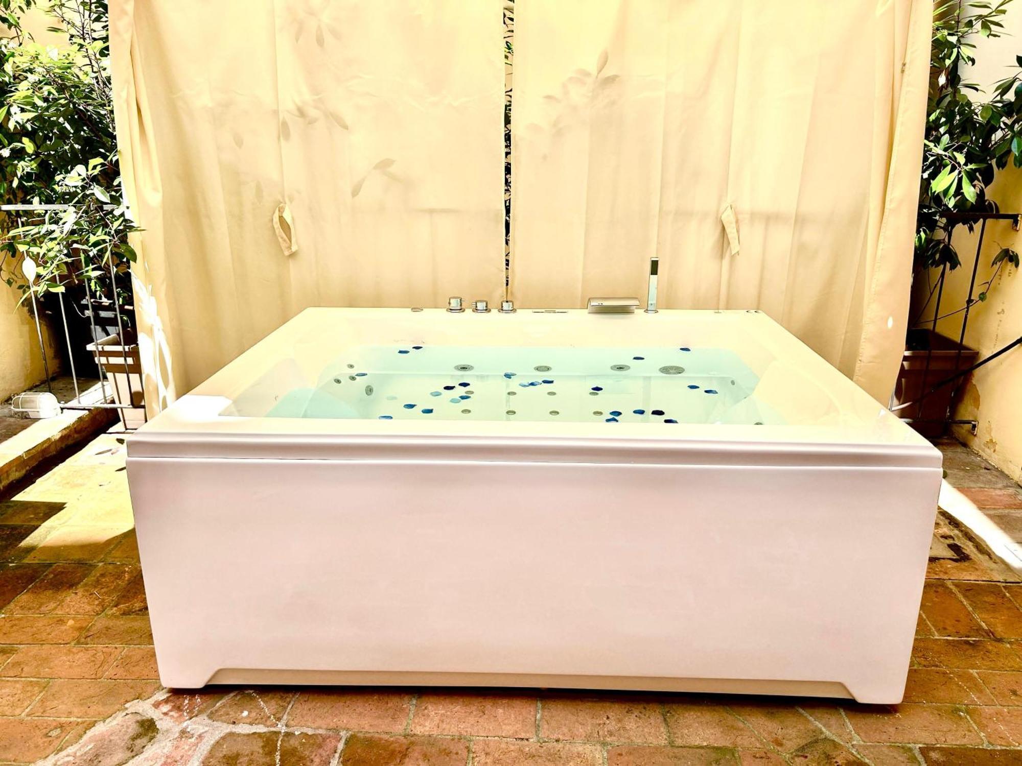 Frassinago Deluxe Suites-Bolognarooms Luaran gambar