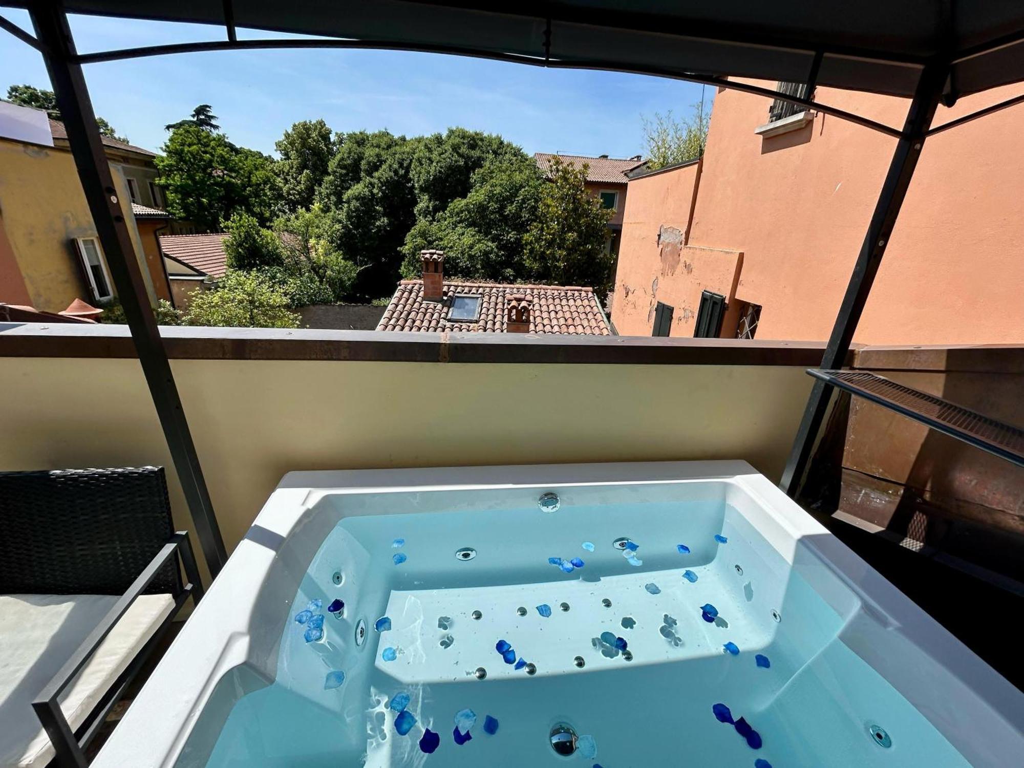 Frassinago Deluxe Suites-Bolognarooms Luaran gambar