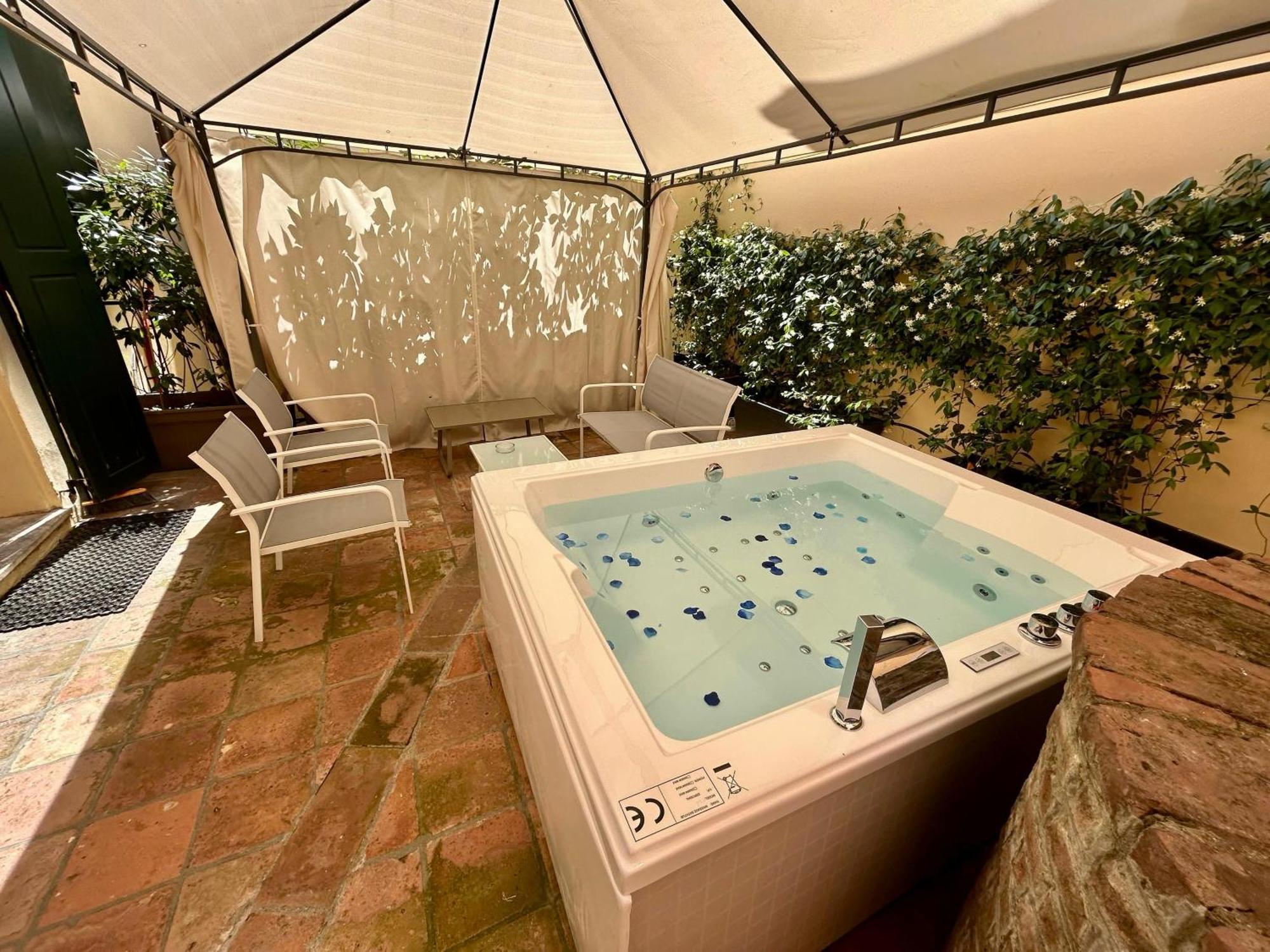 Frassinago Deluxe Suites-Bolognarooms Luaran gambar